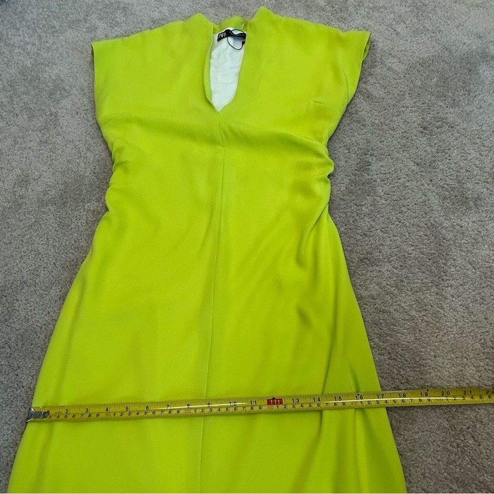 Zara Women's lime green short sleeve V-neck bodycon Cocktail Dress Sz S NWOT - Picture 12 of 14